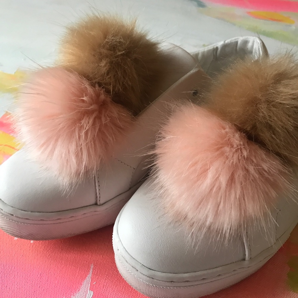 Sam Edelman Pompom slip ons
